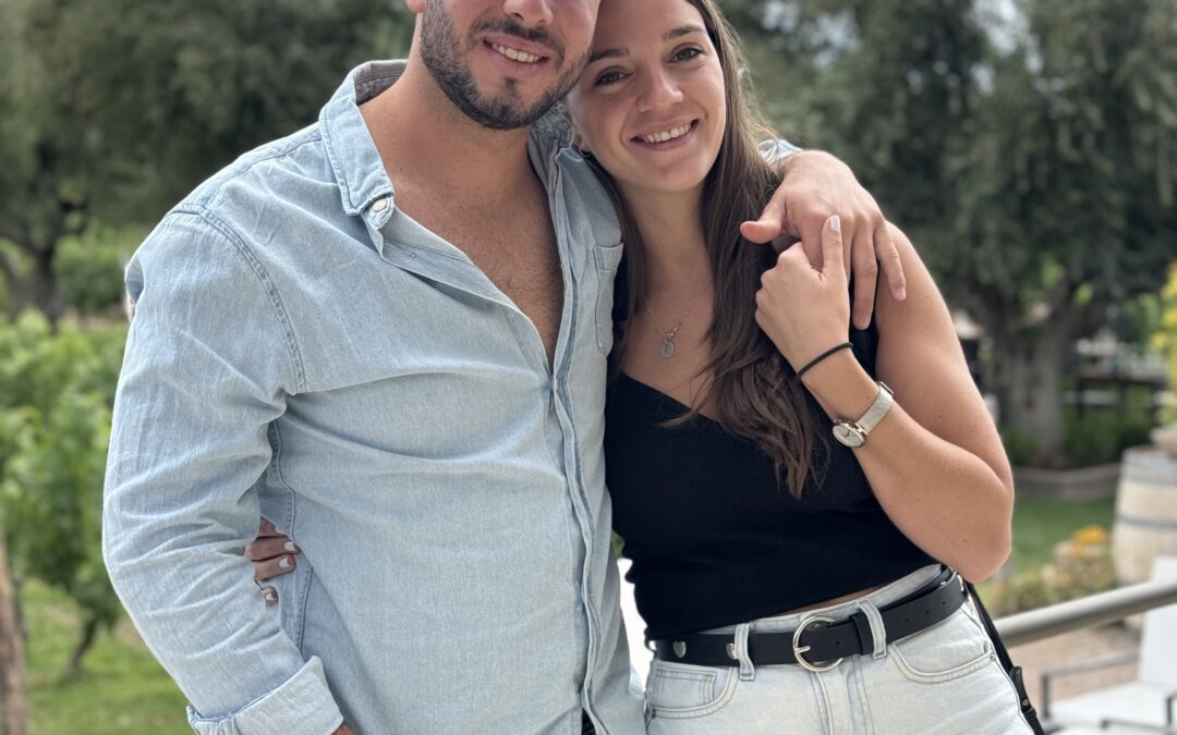 Fernando junto a su pareja disfrutando de bodegas